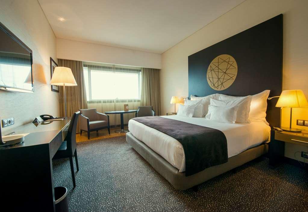 Epic Sana Luanda Hotel Стая снимка