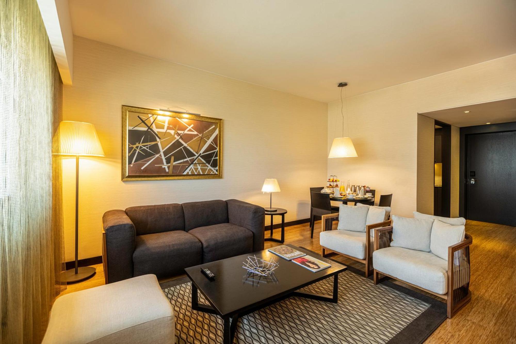 Epic Sana Luanda Hotel Стая снимка